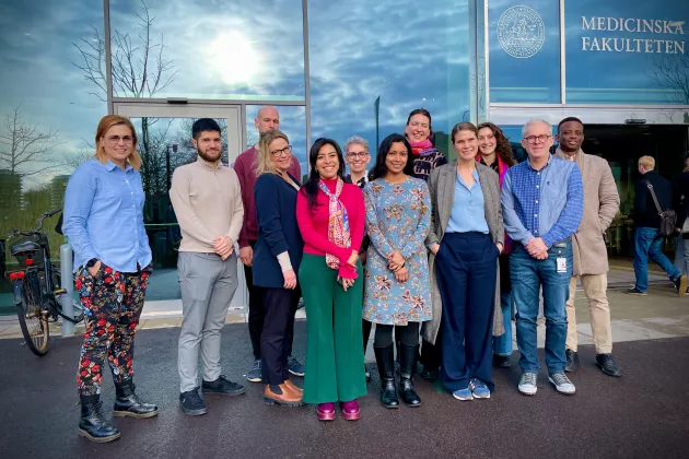 Gruppfoto nya doktorander utanför Forum Medicum i Lund